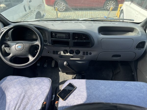 Ford Classic Transit 2016 2.4L Gasoline Short-Wheelbase 6-Seater Mid-Roof Multi-Purpose Vehicle 4G69S4N, 2016 года