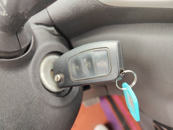 Ford EcoSport 2013, 145200 км, за 3963 USD - фото 8