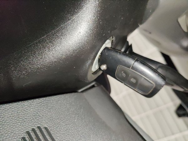 Ford EcoSport 2013, 137300 км, за 4548 USD - фото 12