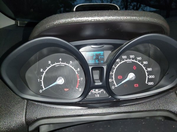 Ford EcoSport 2016, 136800 км, за 3324 USD - фото 13