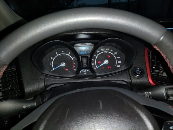 Ford EcoSport 2016, 136800 км, за 3324 USD - фото 12