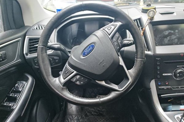 Ford Edge 2015, 135200 км, за 13771 USD - фото 8