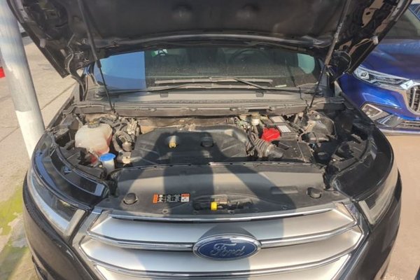 Ford Edge 2015, 84900 км, за 10764 USD - фото 24
