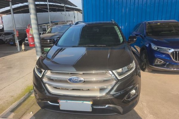 Ford Edge 2015, 84900 км, за 10764 USD