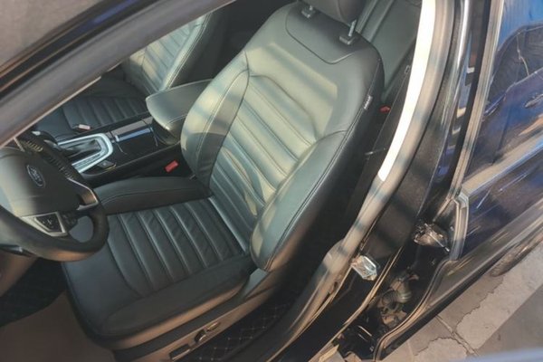 Ford Edge 2015, 84900 км, за 10764 USD - фото 19