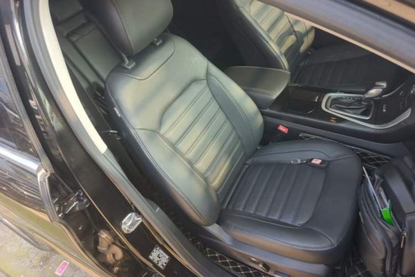 Ford Edge 2015, 84900 км, за 10764 USD - фото 21