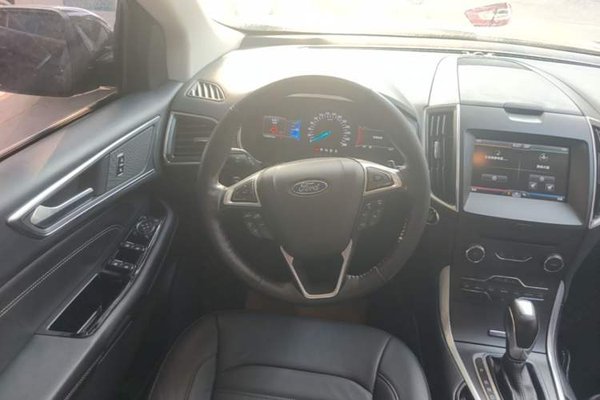 Ford Edge 2015, 84900 км, за 10764 USD - фото 15