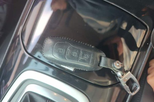 Ford Edge 2015, 84900 км, за 10764 USD - фото 23