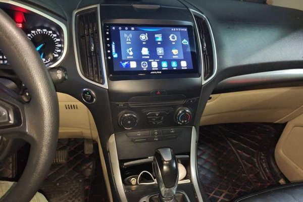 Ford Edge 2015, 126800 км, за 6238 USD - фото 13