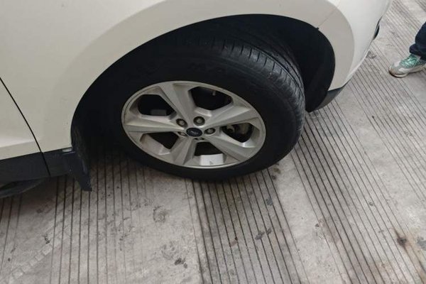 Ford Edge 2015, 126800 км, за 6238 USD - фото 8
