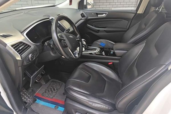Ford Edge 2015, 77900 км, за 9833 USD - фото 12