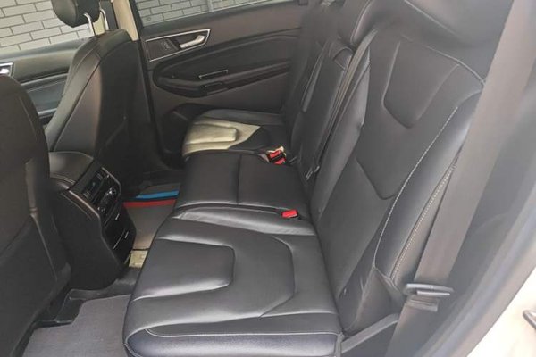 Ford Edge 2015, 77900 км, за 9833 USD - фото 14