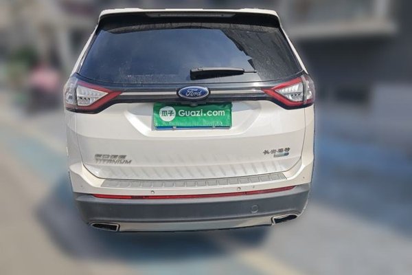 Ford Edge 2015, 77900 км, за 9833 USD