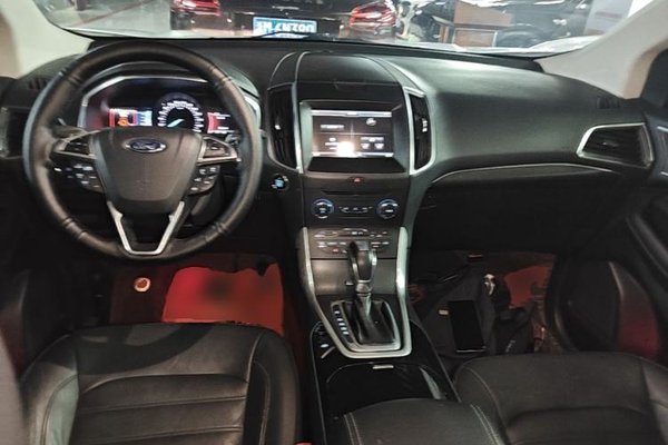 Ford Edge 2015, 83300 км, за 9171 USD - фото 12