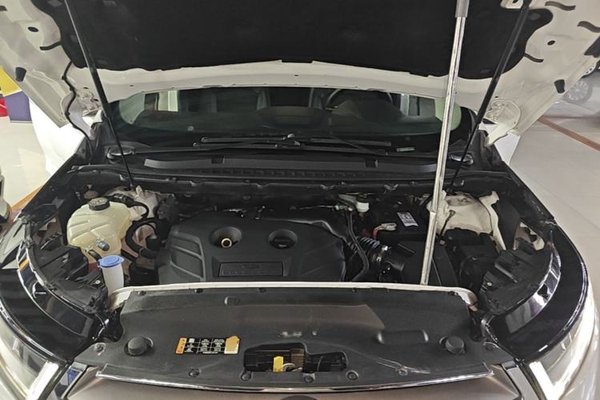 Ford Edge 2015, 83300 км, за 9171 USD - фото 24