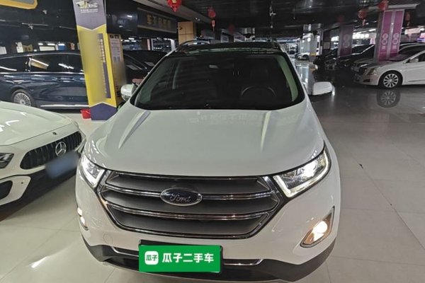 Ford Edge 2015, 83300 км, за 9171 USD