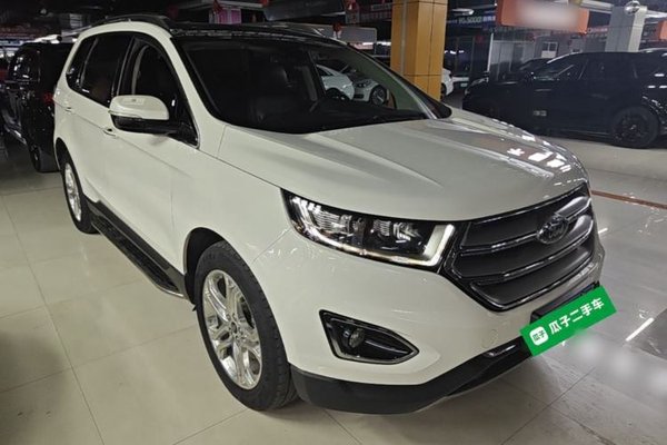 Ford Edge 2015, 83300 км, за 9171 USD