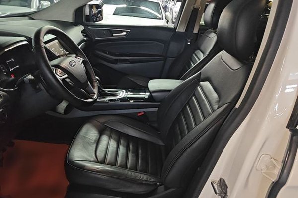 Ford Edge 2015, 83300 км, за 9171 USD - фото 17