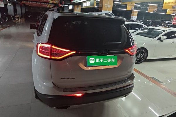 Ford Edge 2015, 83300 км, за 9171 USD