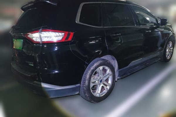 Ford Edge 2016, 113000 км, за 12293 USD - фото 6