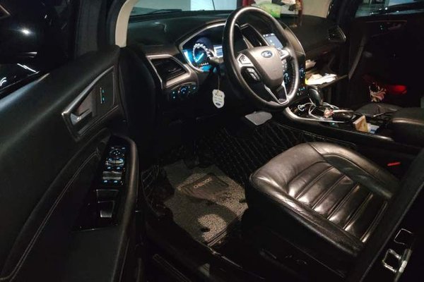 Ford Edge 2016, 113000 км, за 12293 USD - фото 19