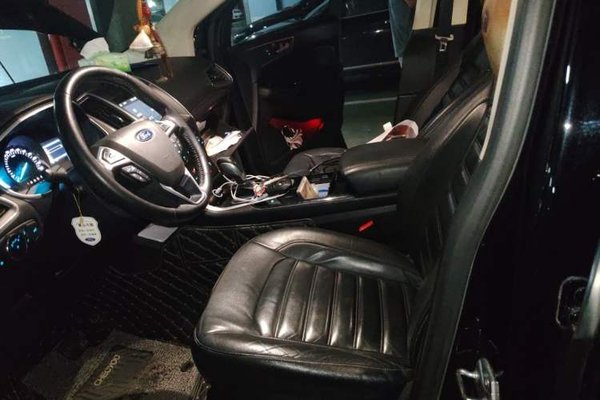 Ford Edge 2016, 113000 км, за 12293 USD - фото 14
