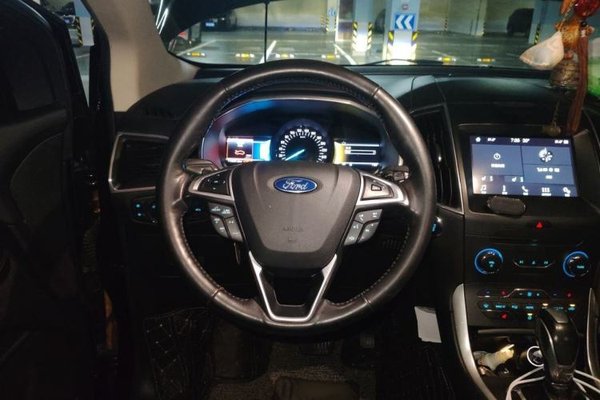 Ford Edge 2016, 113000 км, за 12293 USD - фото 9