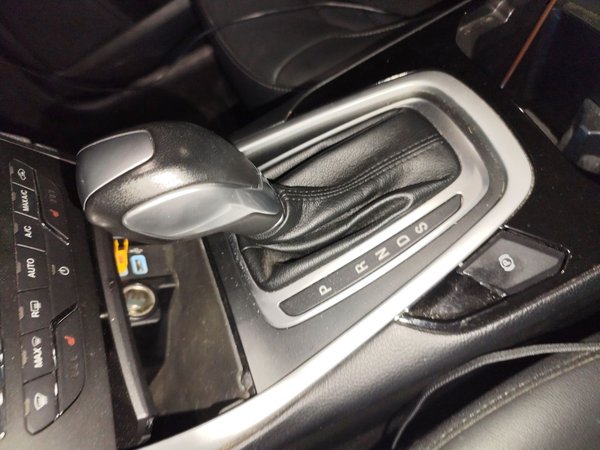 Ford Edge 2016, 39300 км, за 9441 USD - фото 15