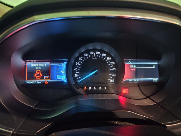 Ford Edge 2016, 39300 км, за 9441 USD - фото 12