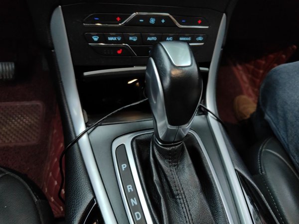 Ford Edge 2016, 150000 км, за 8374 USD - фото 15