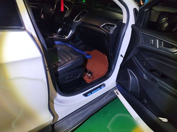 Ford Edge 2016, 221400 км, за 10334 USD - фото 19