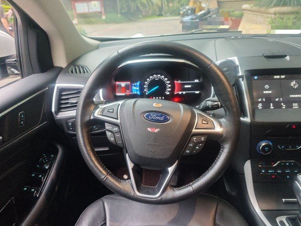 Ford Edge 2016, 99700 км, за 11053 USD - фото 11