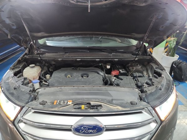 Ford Edge 2018, 92200 км, за 11026 USD - фото 19