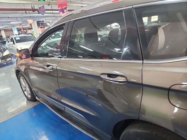 Ford Edge 2018 EcoBoost 245 Two-Wheel-Drive Titanium 7-Seater China V Standard, 2018 года