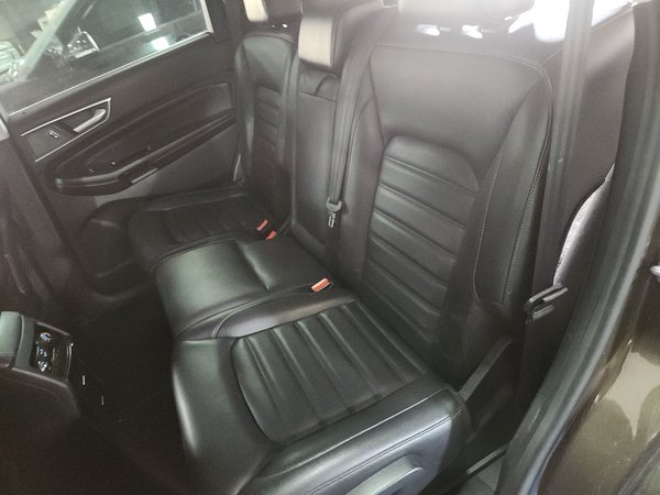 Ford Edge 2018, 92200 км, за 11026 USD - фото 16