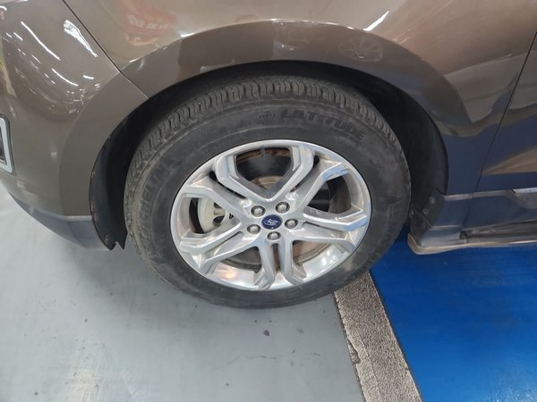 Ford Edge 2018, 92200 км, за 11026 USD - фото 22