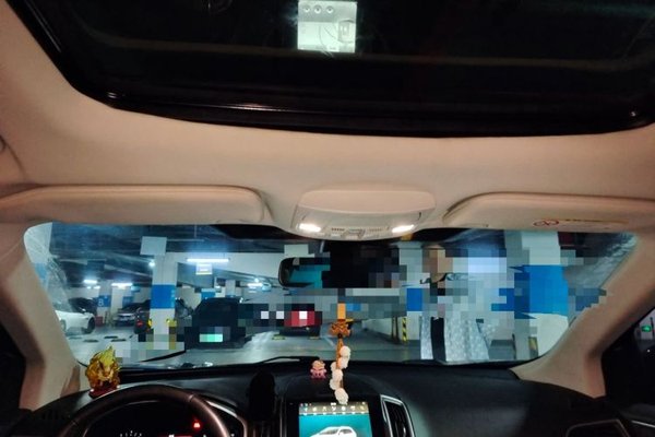 Ford Edge 2018, 127600 км, за 8066 USD - фото 19