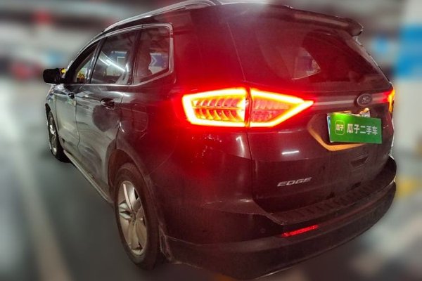 Ford Edge 2018, 127600 км, за 8066 USD