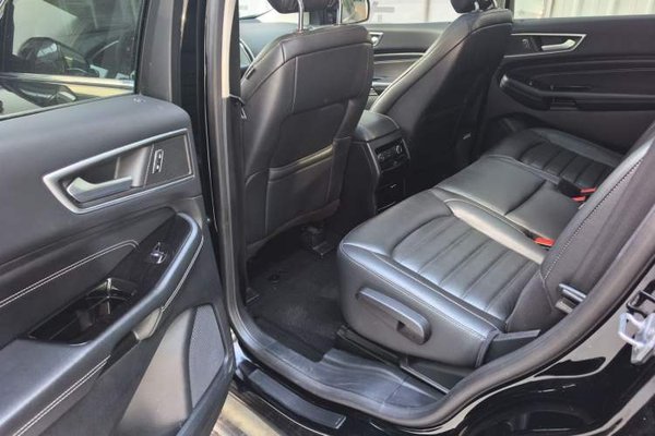 Ford Edge 2018, 84700 км, за 14729 USD - фото 9