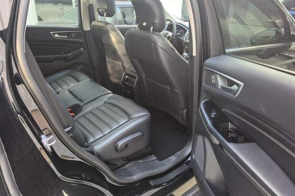 Ford Edge 2018, 84700 км, за 14729 USD - фото 12