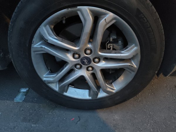 Ford Edge 2018, 111600 км, за 12120 USD
