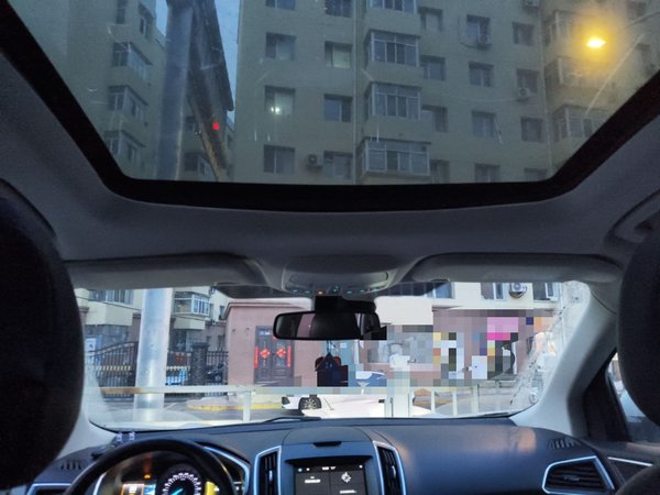 Ford Edge 2018, 111600 км, за 12120 USD - фото 13