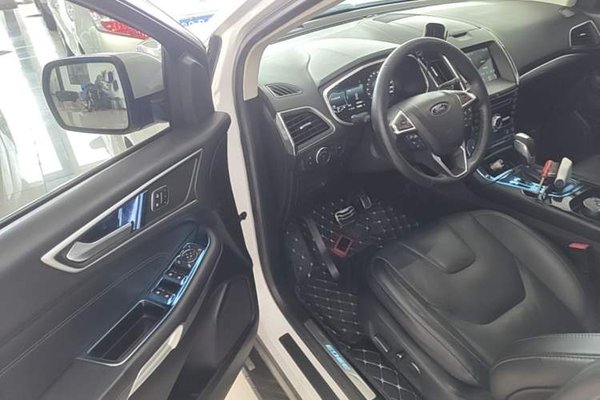 Ford Edge 2018, 132800 км, за 13366 USD - фото 22