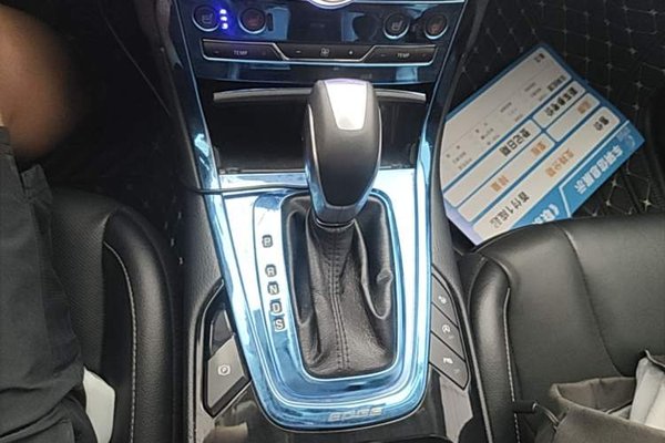 Ford Edge 2018, 132800 км, за 13366 USD - фото 20