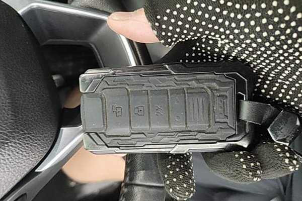 Ford Edge 2018, 132800 км, за 13366 USD - фото 27