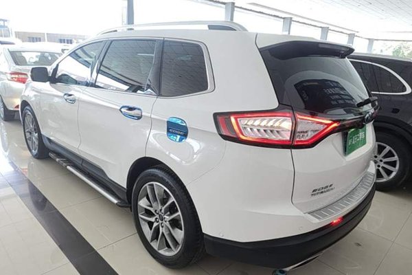 Ford Edge 2018, 132800 км, за 13366 USD