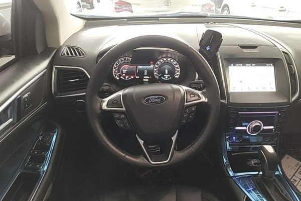 Ford Edge 2018, 132800 км, за 13366 USD - фото 17