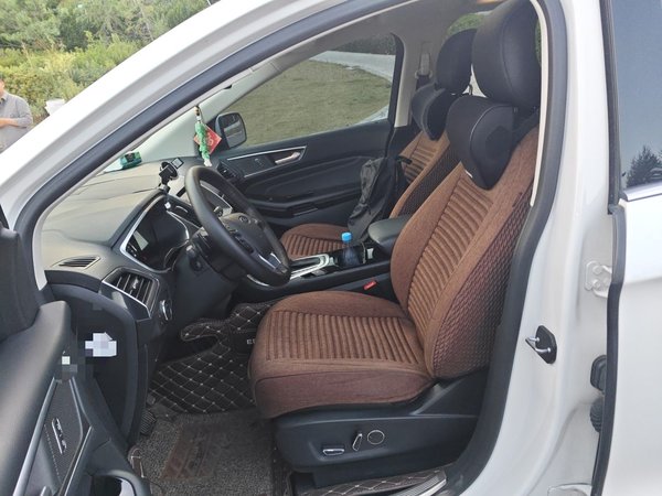 Ford Edge 2018, 51000 км, за 14440 USD - фото 16