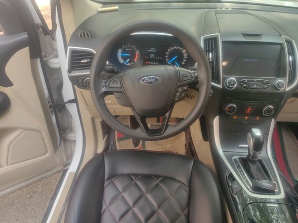 Ford Edge 2018, 89200 км, за 8583 USD - фото 11