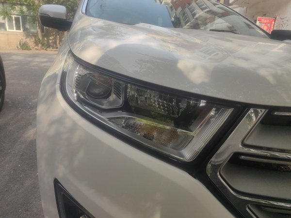 Ford Edge 2018, 89200 км, за 8583 USD - фото 7